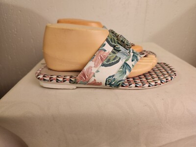 Donald Pliner Kent Womens sz 9M Multicolor Floral Flipflop Thong Sandals #6