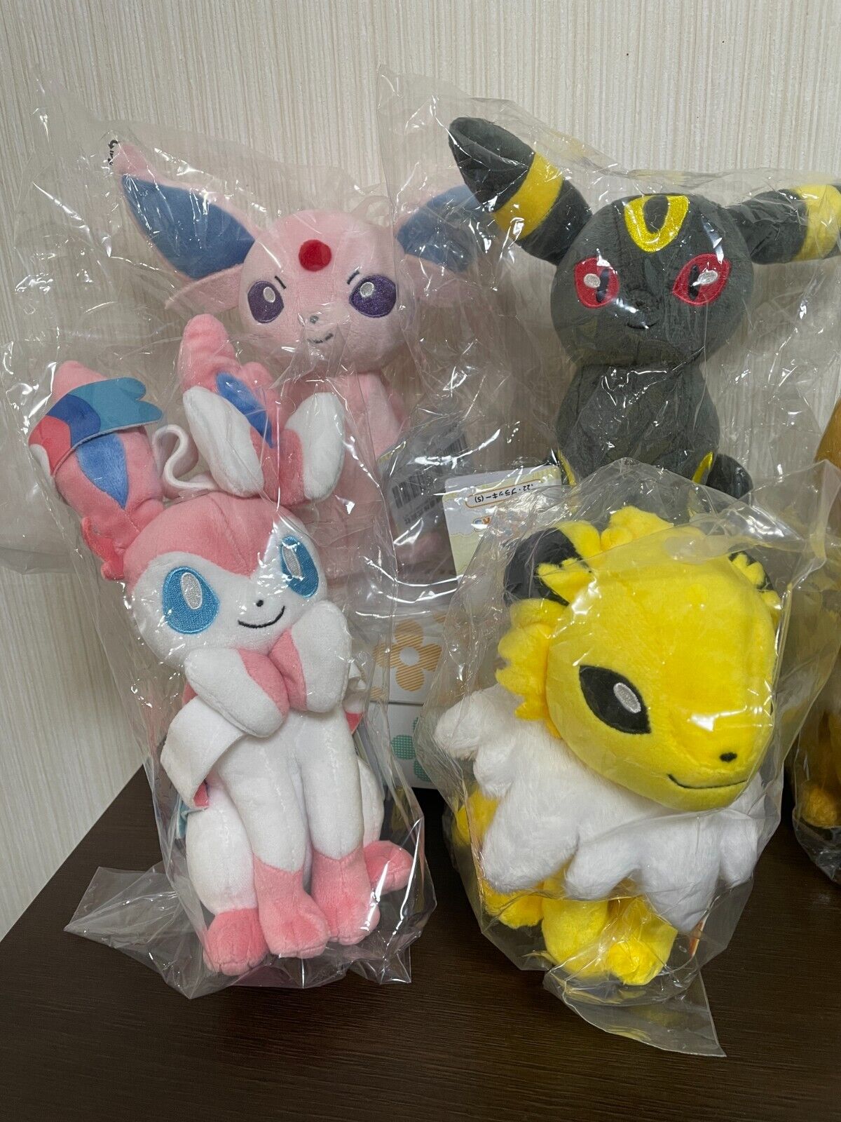 13 Sexta do Colecionador - Coleção Eeveelution Poncho, PokéDolls e Pelúcias!