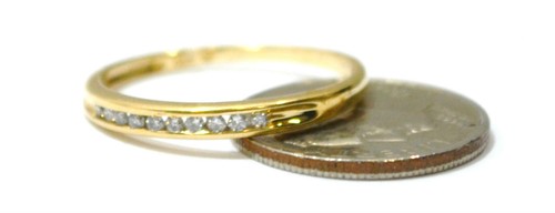 Ladies dainty 14K SOLID GOLD ring channel Diamond engagement wedding band 7 VTG - Picture 4 of 6