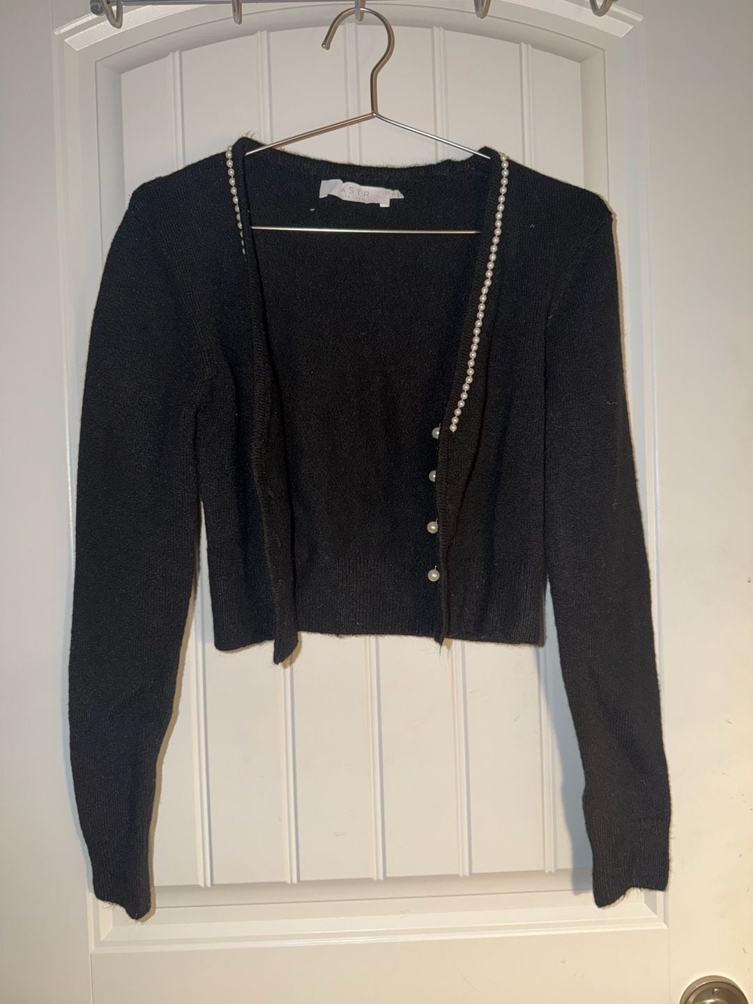 ASTR The Label Melissa Pearl Trim Cropped Cardigan Sweater, photo 2