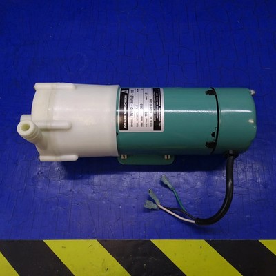 IWAKI WMD-30RLZ-115 Walchem Magnetic Drive Pump AC 115volt