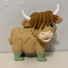 Bath Body Works Highland Cow Pocketbac Sanitizer Holder