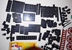 Vintage 1984 LEGO Castle: Siege Tower (6061), Complete with/Original Manual