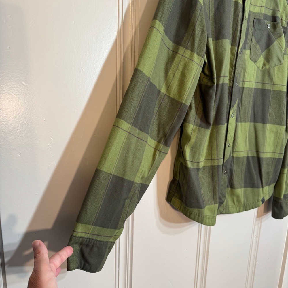 Pearl Izumi Rove Long Sleeve Snap Closure Shirt Green Plaid Size XL