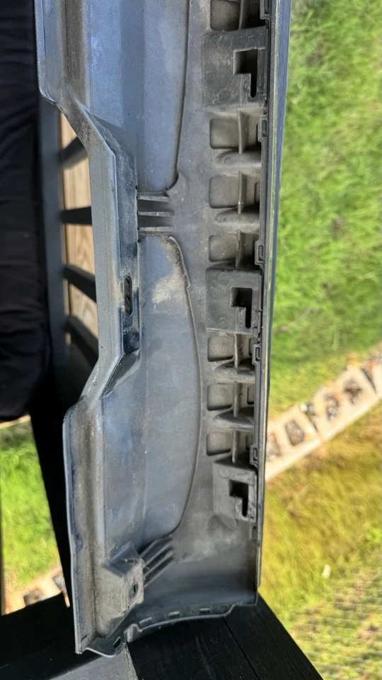 Faldones laterales izquierdo y derecho Volkswagen CC - 2013-2017 - negro Foto 3 de 4