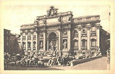 People Sitting At Enjoying The Sight At The Trevi Fountain Rome, Italy Postcard