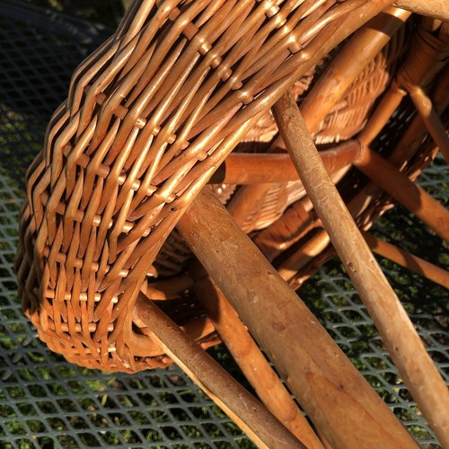 VTG Mid Century Wicker Rattan Vanity Foot Stool Round Seat Plant Stand 18” X 13” - Picture 14 of 18