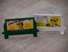 VINTAGE Plasticville Bachmann's BILLBOARDS HO Scale Made In USA ORIGINAL 1950's!