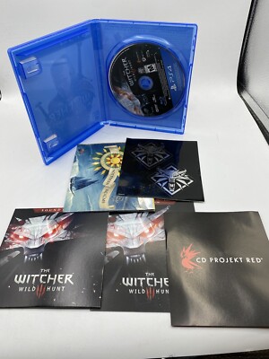 The Witcher 3 : Wild Hunt ps4 COMPLETE W/Map & CD Disc