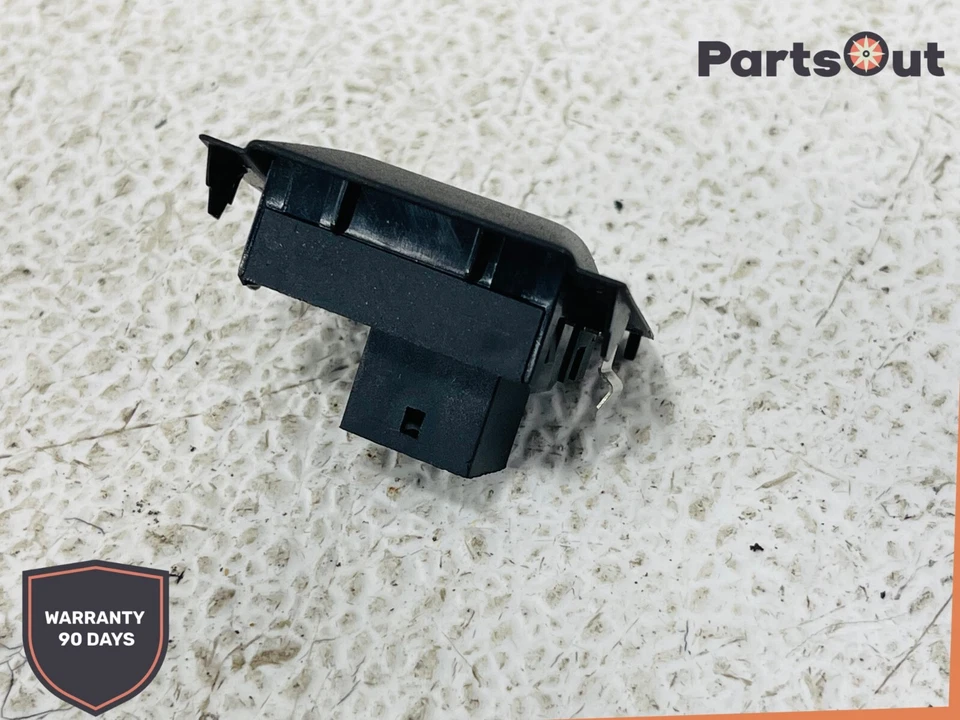 AUDI S8 2013-2018 - DASH Sensor de luz ambiental SUN 4H0907539 FABRICANTE DE EQUIPOS ORIGINALES Foto 2 de 4
