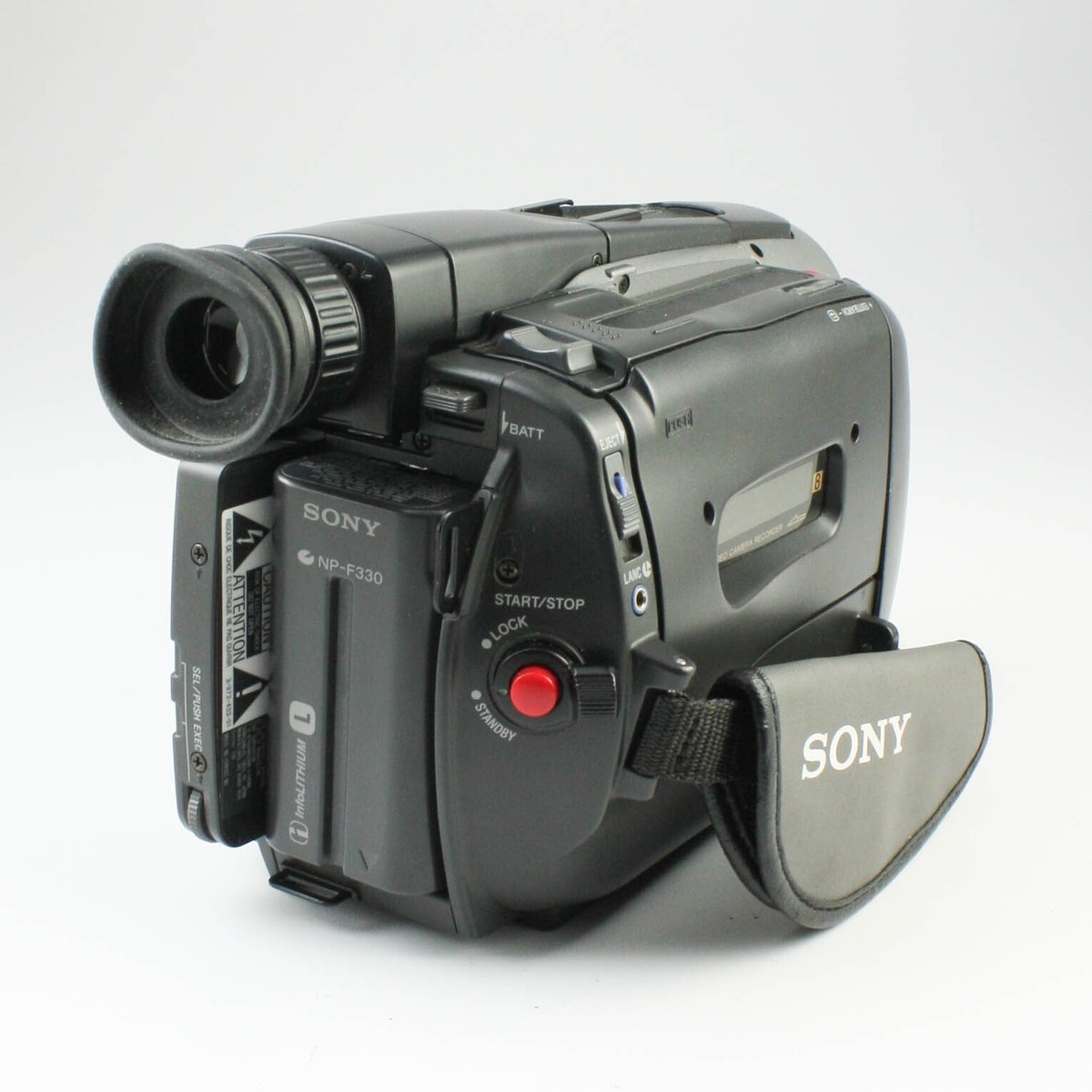 Sony Handycam - Video8 Recorder - CCD-TRV41 - W/Extras