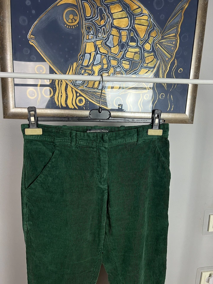 Pantalones chinos rectos de pana verde esmeralda Balenciaga para mujer talla 36 Foto 4 de 4