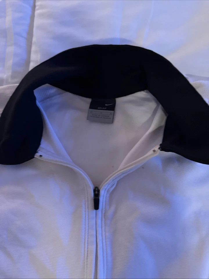 Camisa polo de tenis para hombre Nike  Foto 2 de 4