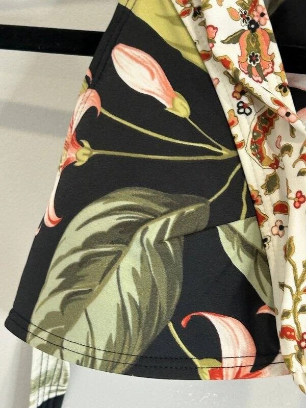 Tommy Bahama Womens Wrap Skirt Bikini 2 Piece Swimsuit Set Black Floral Size M - Image 3 of 4