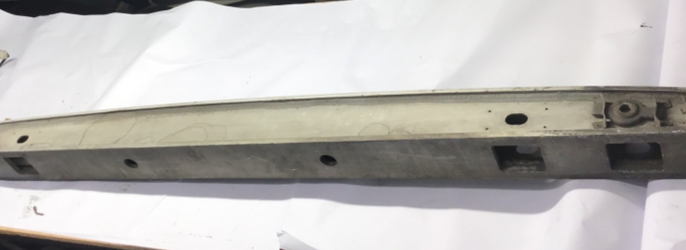 A 1978 Wraith 1965-1980 Rolls Royce Silver Shadow Reinforcement Rear Bumper