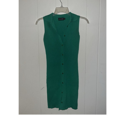PRETTYLITTLETHING XS Green Ribbed Knit Collared Sleeveless Button Front Midi