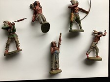 Elastolin Figuren 7,5 cm Indianer vermutlich vor 1945 bespielt