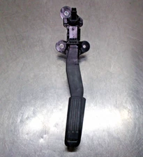 2021-2024 GRAND CHEROKEE Accelerator Pedal Assembly OEM-68360648AC
