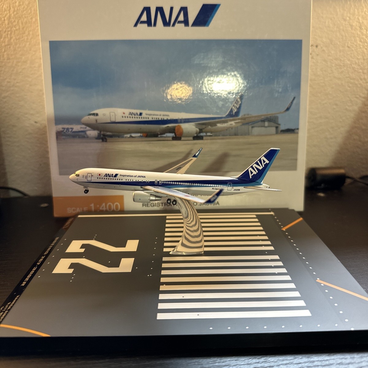 ANA Official Precision Models All Nippon Boeing B767-300ER