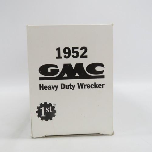 1952 GMC Wrecker Hubbard Auto Center Onsted, Mich 1992 First Gear Model 10-1017 - Picture 8 of 12