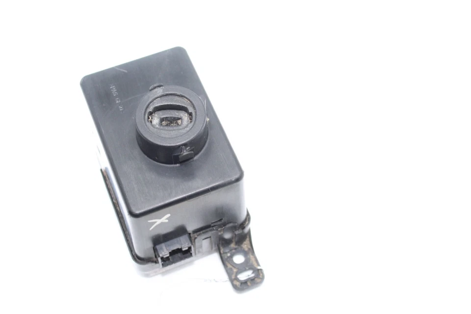 2010 道奇大篷车无线发光节点开关模块Q8778 — 第 2/4 张图片