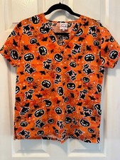 Halloween Scrub Top Orange w/Black Cats, Pumpkins, Bats, Spiders Luv Scrubs XS