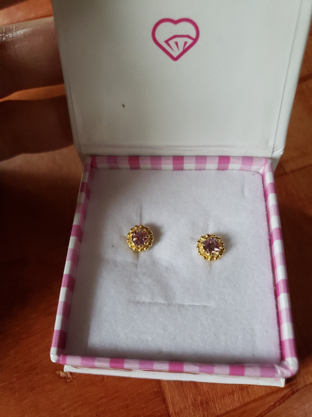 Pendientes perforados de circonita cúbica rosa 925 con flash de oro para joyería de temporada