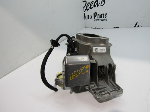 2018 17 19 20 21 22 Chevy Camaro SS 1LE Clutch / Brake Pedal Assembly 84063734 - Picture 12 of 12