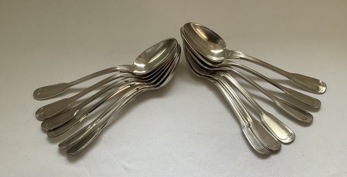 12 cuillères en métal argenté Frionnet François