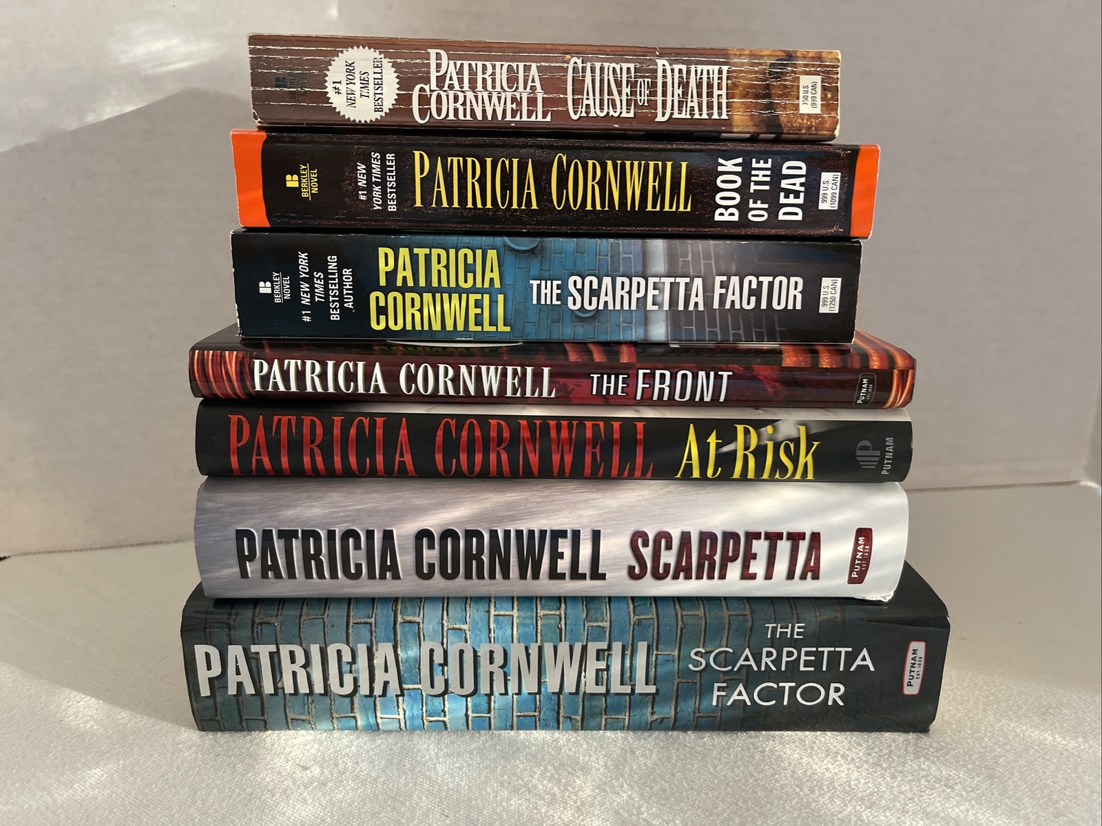 Lot of 7 Patricia Cornwell Books - 4 Hardback And 3 Paperback Books