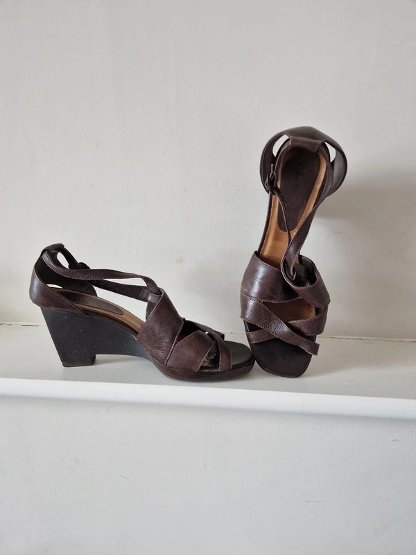 Sandalo donna Clarks marrone zeppa tacco cinturino pelle misura 7 5