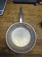 Duraware 907 7-1/2" Stainless Steel Interior Aluminum Clad Saute Fry Skillet Pan