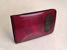 Audi A8 S8 D2 4D 1998 Hinten links Rückleuchte Heckleuchte innen 4D0945093