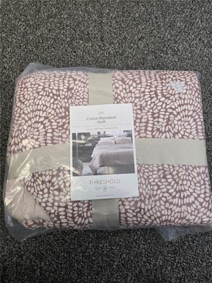 @= Threshold Quilt King Cotton Matelasse Reversible 104'' x 92'' Washable NEW