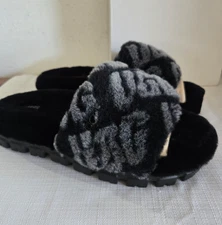 NEW WOMENS SIZE 9 BLACK/GREY UGG COZETTA LOGOGRAPH SHEEPSKIN SLIPPERS 1148770