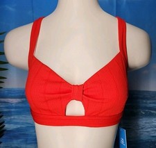 Nwt Cupshe Women's Bikini Top Size Extra Small Textured Red Color