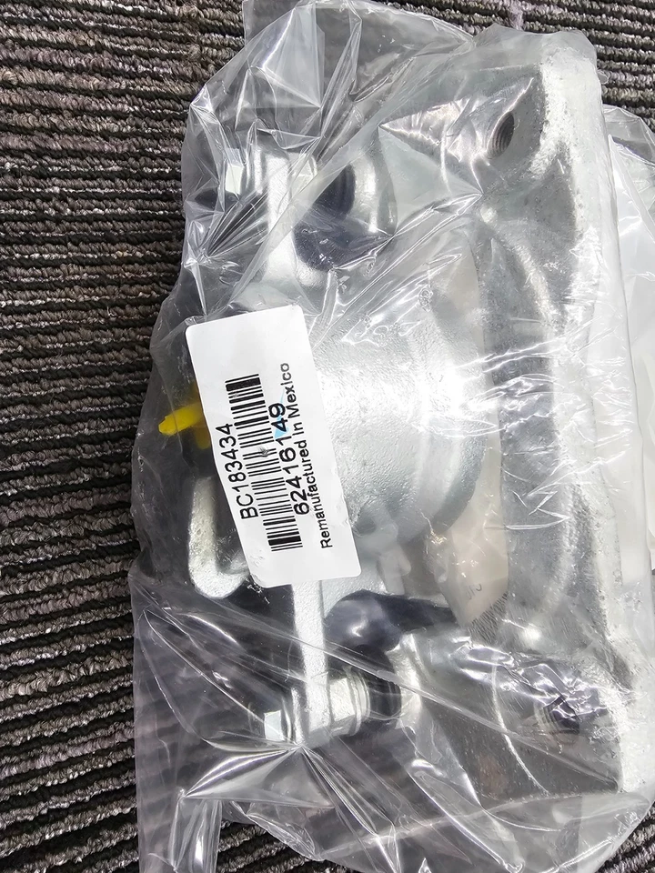 适用于卡罗拉 2009 - 2019 年前左 Scion XD 2008 - 2014 Break 卡尺 19-B34 — 第 3/4 张图片