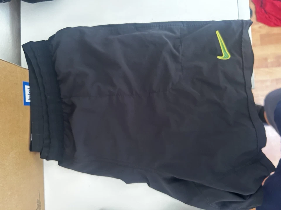 Oregon утки футбольная команда выпущенный Nike Dri-Fit практика шорты мужские 2XL - Изображение 2 из 4