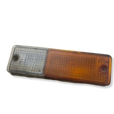 Nissan Patrol 160 1985 Avant droit Clignotant avant 3132 KEG31240