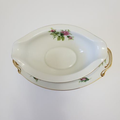 Wildrose Gravy Boat With Attached Underplate - Picture 2 of 3