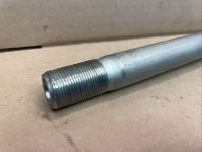 AK-6 2019 Kawasaki Ninja ZX6R Front rim axle, front wheel axle with パンツ