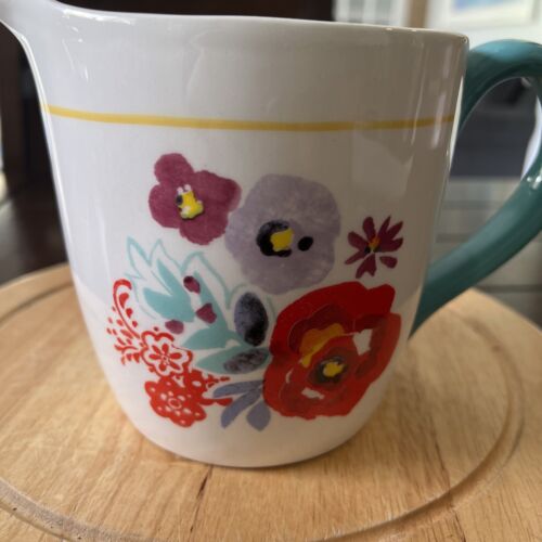 The Pioneer Woman Flea Market Floral Ceramic 4 Cup/1Quart Measuring Cup - Picture 2 of 11