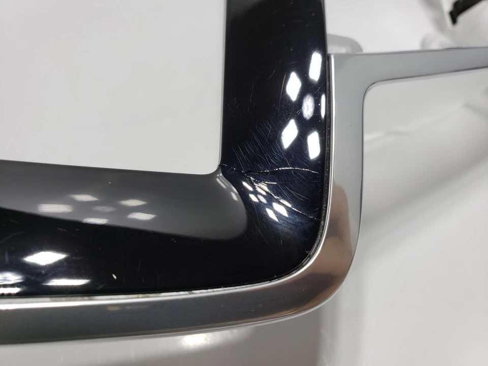 ✅ 2016-2022 OEM Volvo XC90 Display Screen Dash Panel Bezel Trim Black * - Image 2 of 4