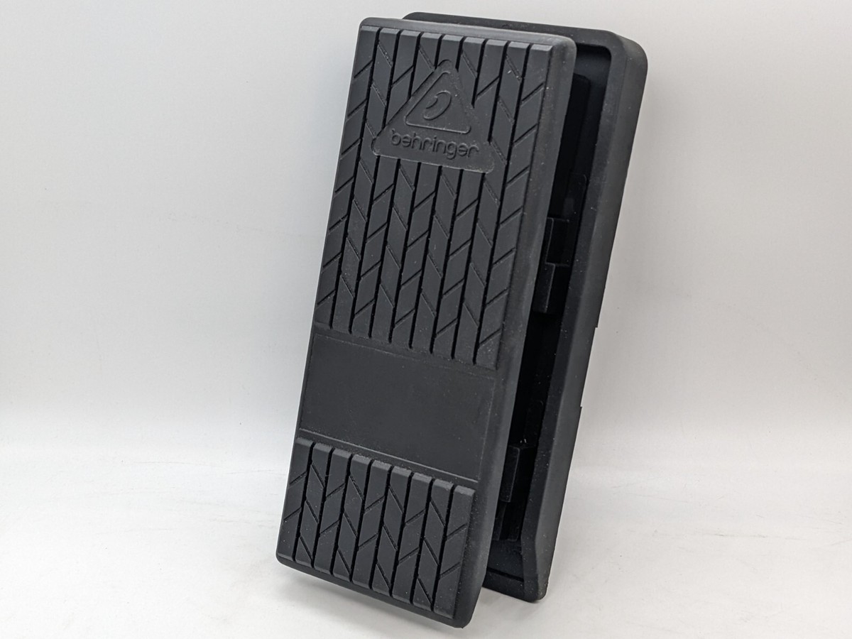 Behringer FCV100 ultra-flexible dual-mode foot pedal volume