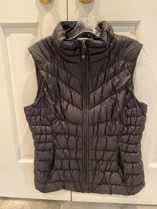 athleta black vest