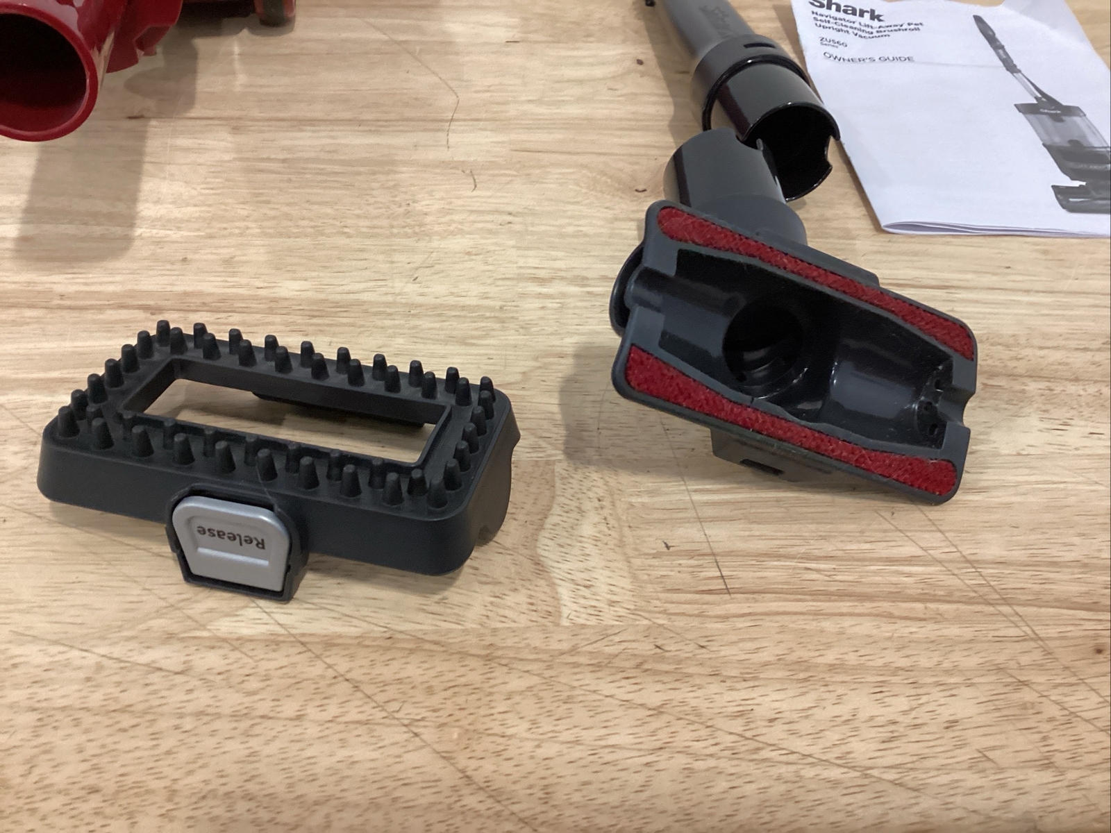 Shark Navigator ZU561 Upright Vacuum Cleaner Red 622356555494 eBay