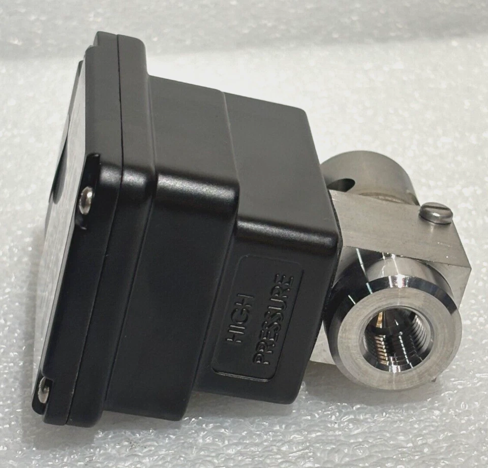 23012R5PB2F2DBC / TRANSDUCTOR PARA FREGADORA EGS-300 MODELO 230 / SETRA SYSTEMS INC Foto 4 de 4