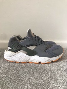 nike huarache 42.5