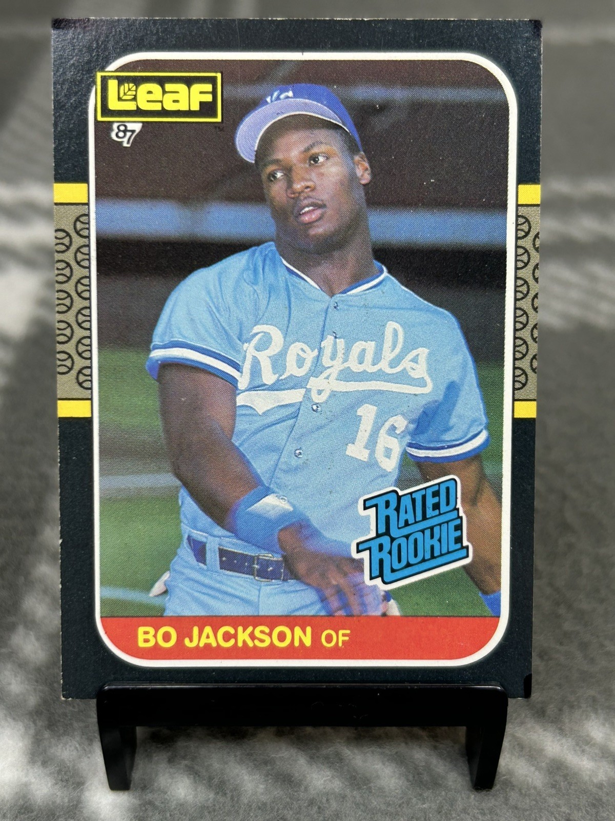 Bo Jackson Rated Rookie 1987 Leaf #35 Kansas City Royals (RC)