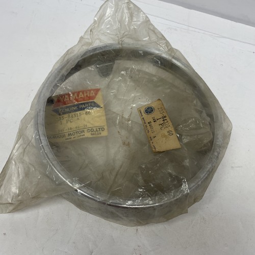 Genuine Yamaha OEM Headlamp Rim 1973-1975 RD250 RD350 1969-1970 DS6 235-84315-60 - Picture 7 of 7